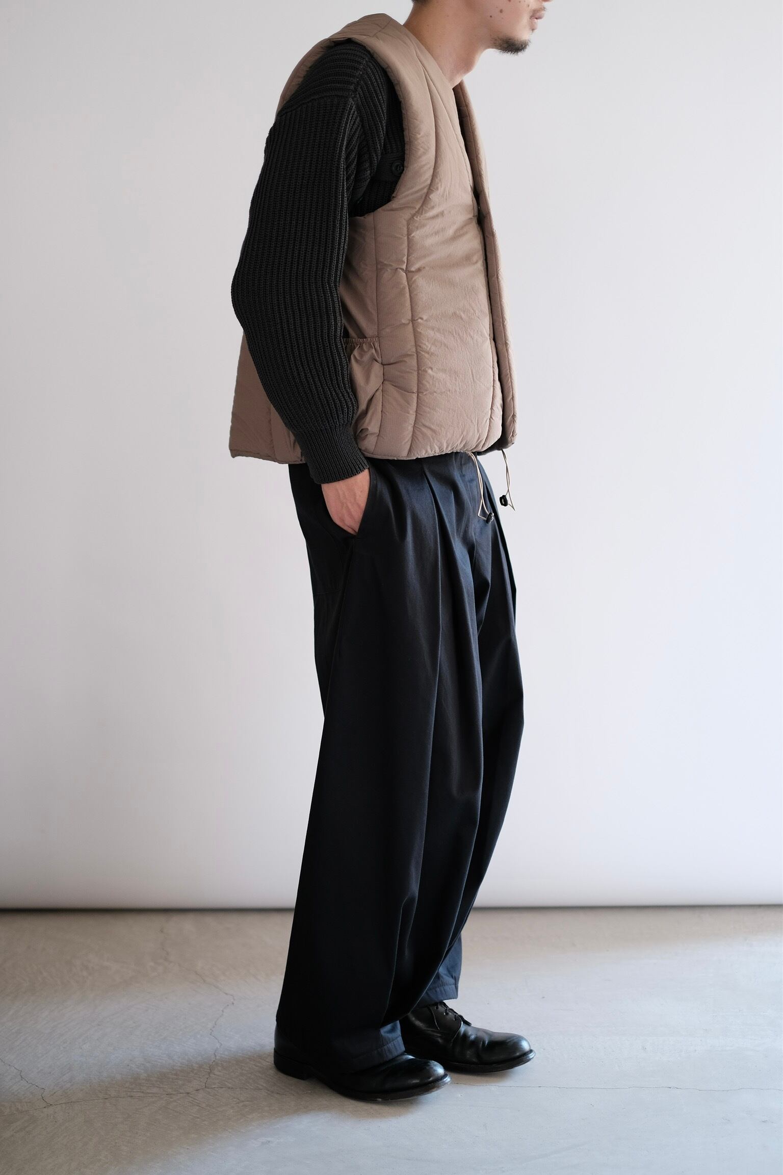 トップス SAGE NATION BODY GILET SAND M/L SAGE NATION】 BODY GILET – ONENESS ONLINE STORE