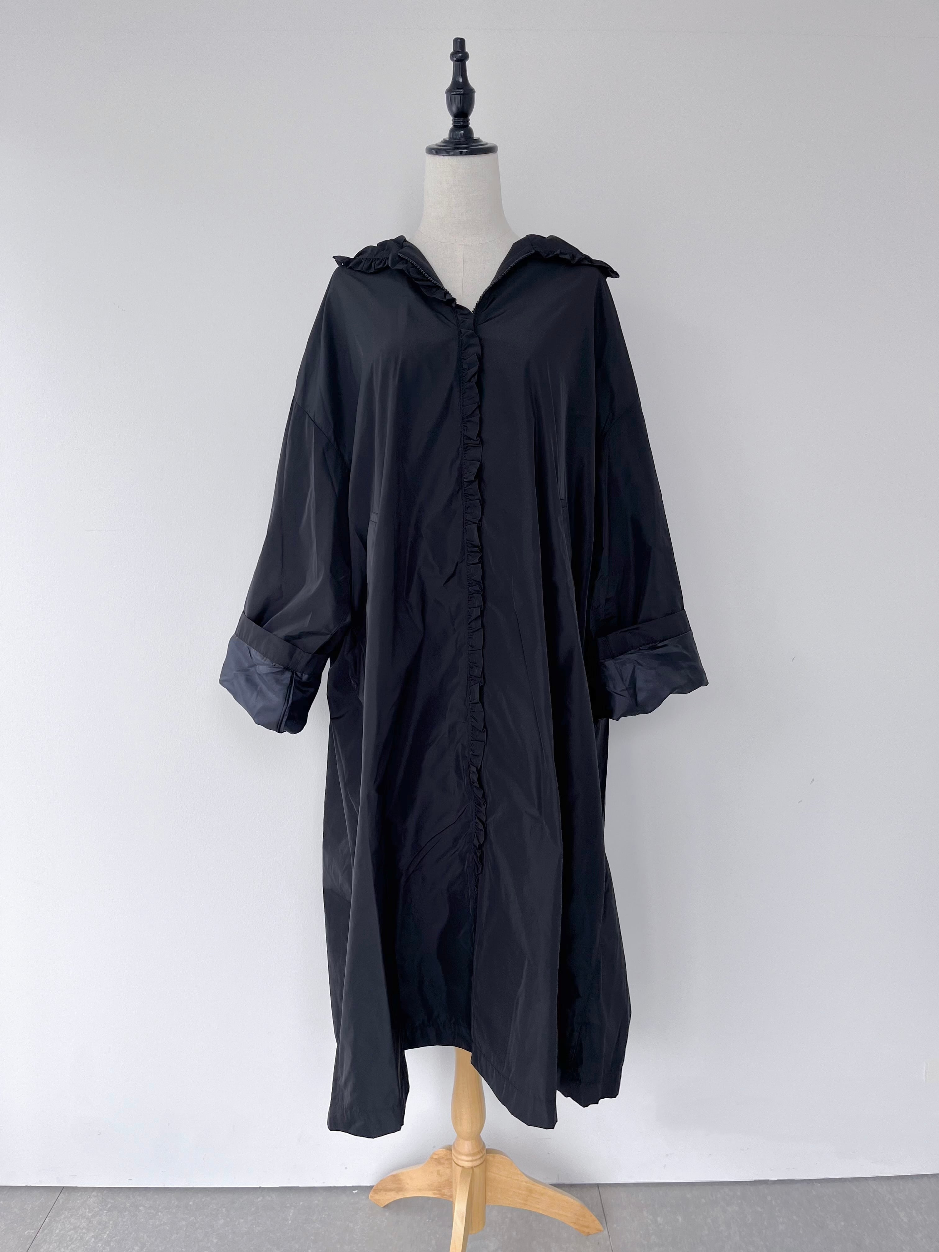 Bilitis dix-sept ans Hooded Frill Long Coat | KOKO Bilitis dix-sept ans Hooded Frill Long Coat | KOKO