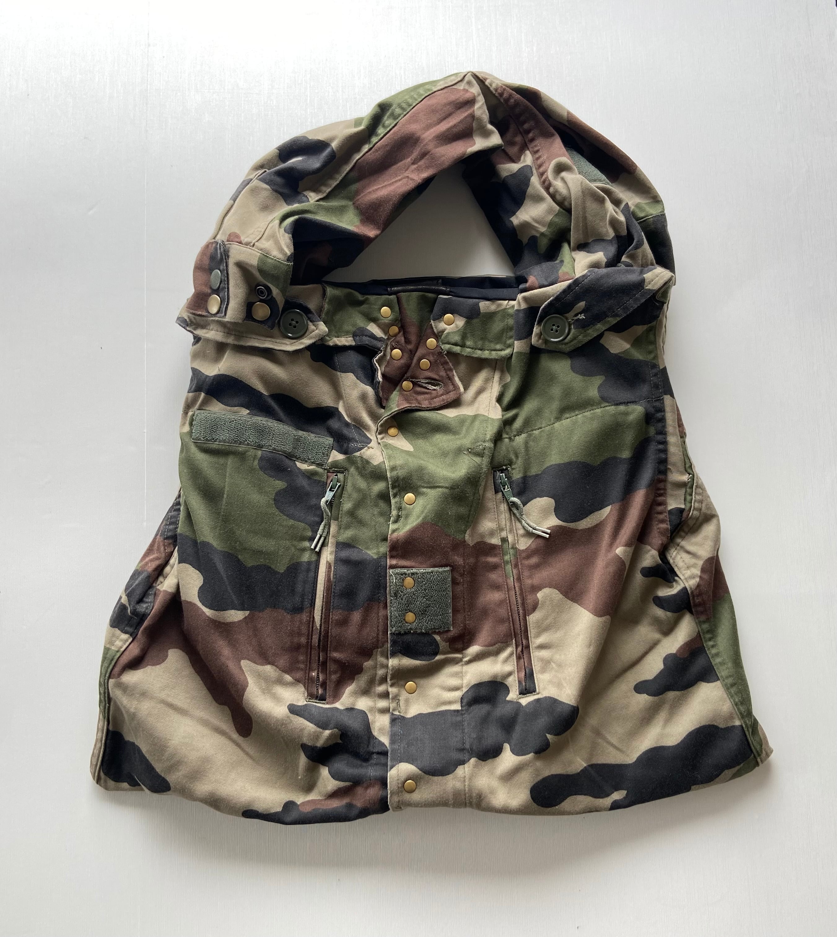 ミリタリーF2ジャケットリメイク*2WAYショルダー*迷彩柄*フランス軍*A4収納可