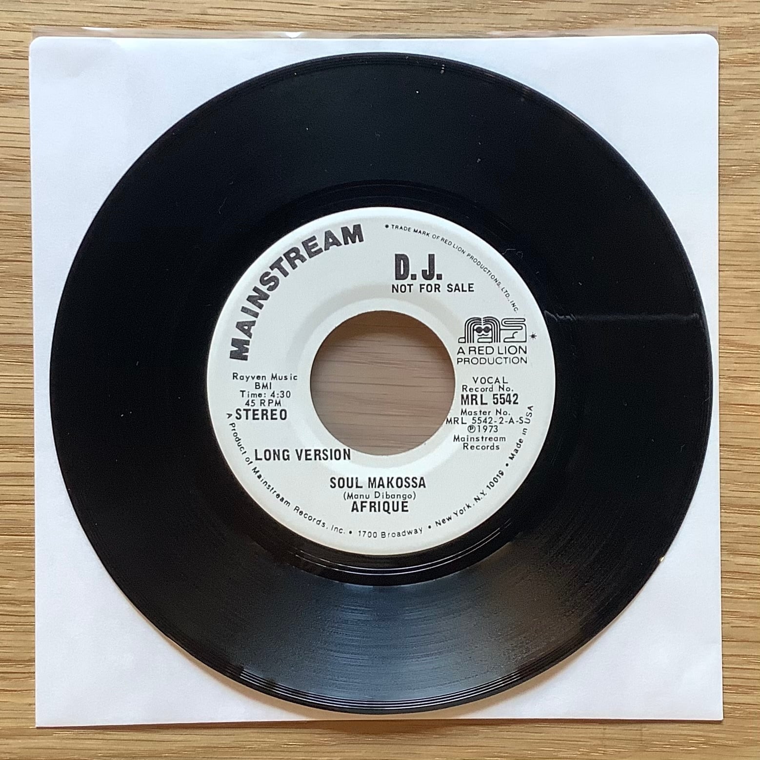 AFRIQUE / A: SOUL MAKOSSA (LONG VERSION) / B: SOUL MAKOSSA (SHORT