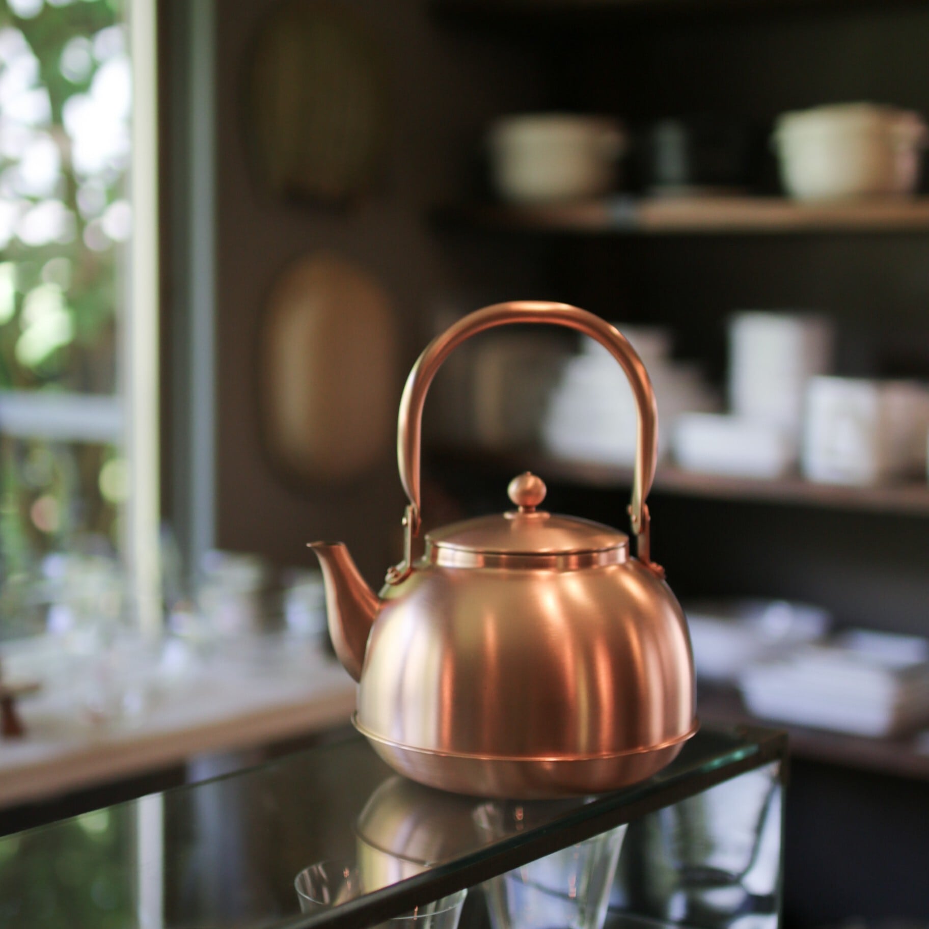 再入荷 IH対応 盛岡岩鋳の南部鉄器 鉄瓶7型アラレ 黒焼付 | Relish