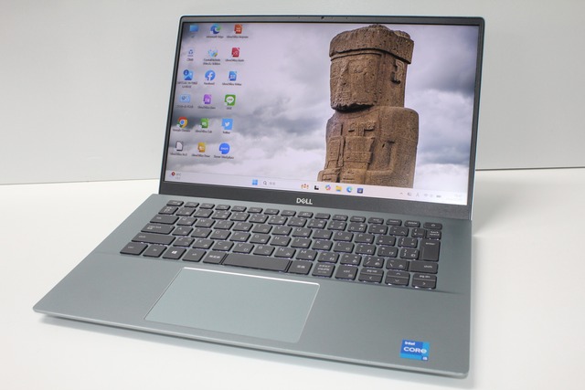 現状品/中古ノートPC】東芝〈dynabook G83/DN〉第8世代Core i5 