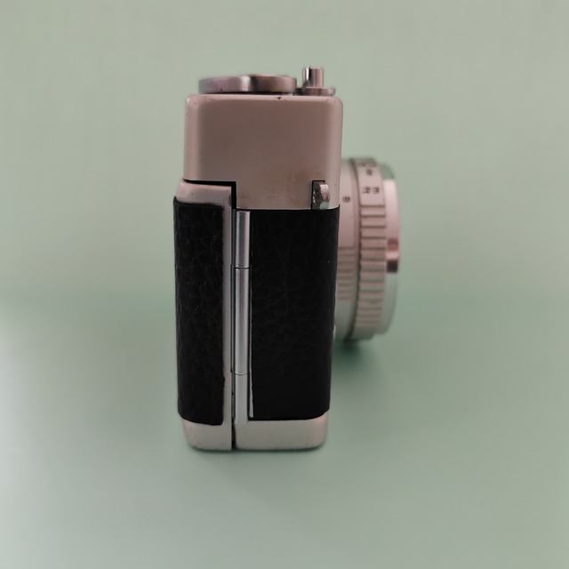 Konica C35 Flashmatic 整備済みフィルムカメラ｜本革ジェットブラック・3ヶ月保証