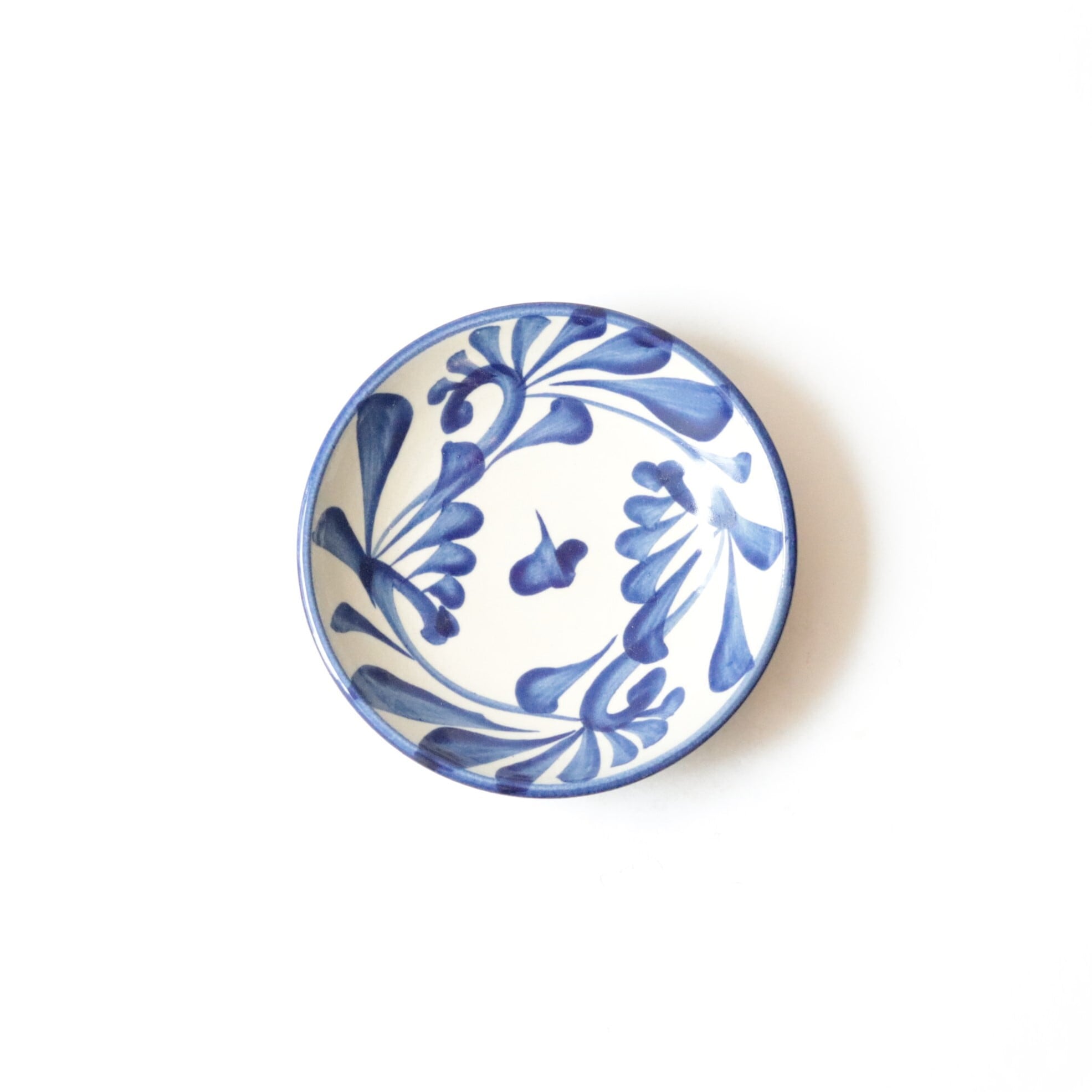 食器】コバルト唐草 皿5寸 | ジーフラットインテリアショップ | online