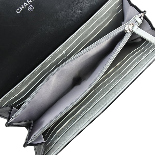 Used CHANEL シャネル 長財布 カメリア エンボス フラップウォレット