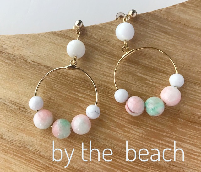  【beach chic NO.2】pure blue  天然石とサンゴのビーチピアス