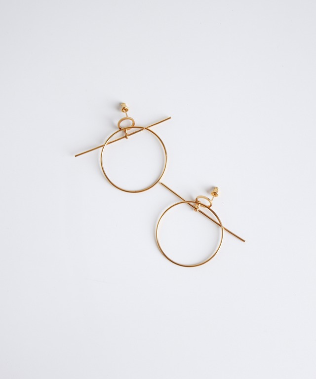 フープデザインピアス/018051