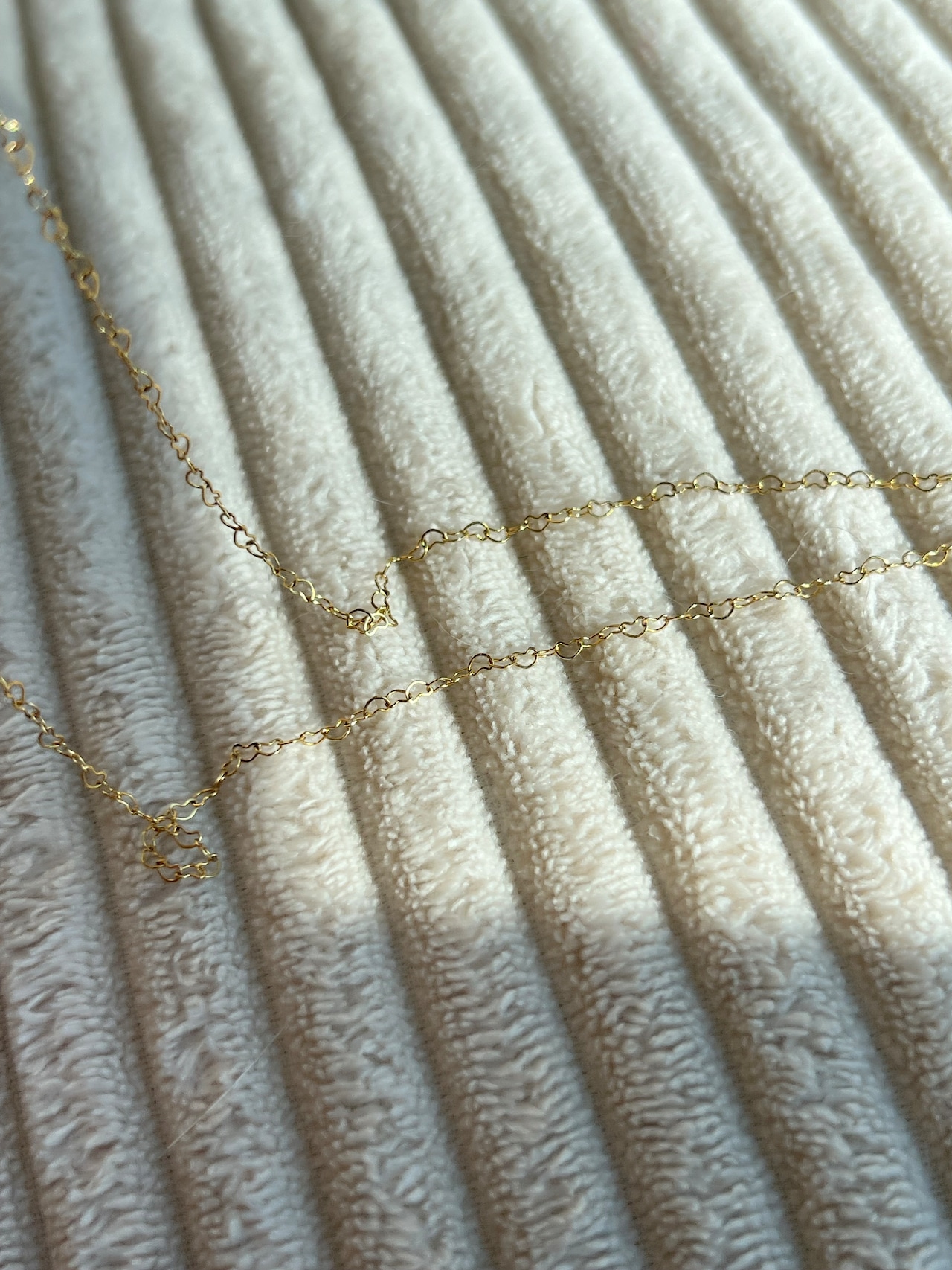 Tiny Heart Chain Necklace