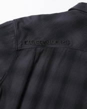【 Liberaiders 】OMBRE ZIP SHIRT
