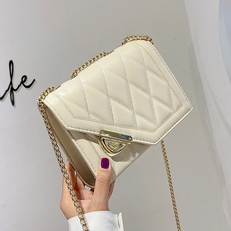 サマーレディーススモールバッグ2020ニューウェーブワイルドワイルドダイヤモンドチェーンショルダーメッセンジャーバッグネットレッドスモールスクエアバッグ Tiancai_Wing_Bag0778455