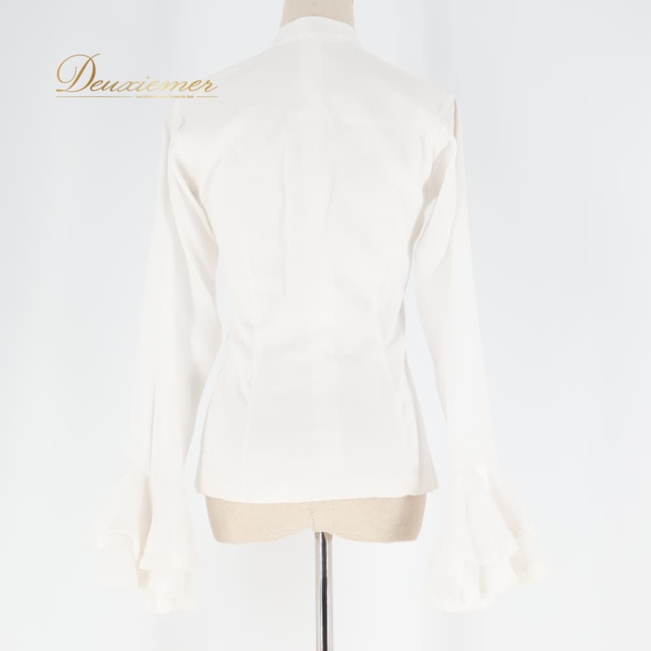 フラメンコ 衣装 トップス ブラウス ホワイト系 ゴールド系 白 金 ダンス パーティ 発表会 フリル おしゃれ エレガント ボタン フリルブラウス フロントボタン エレガントブラウス 上品 大人可愛い ダンス衣装 舞台衣装 発表会衣装 演奏会 フェミニン