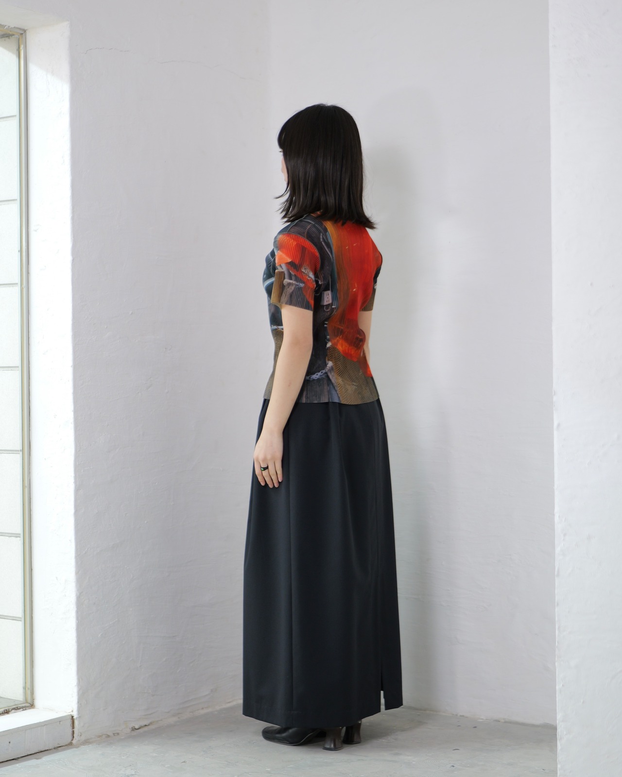 kotohayokozawa - Sheer Graphic Top ：Orange Wave｜工場風景グラフィック／軽やかなシアー
