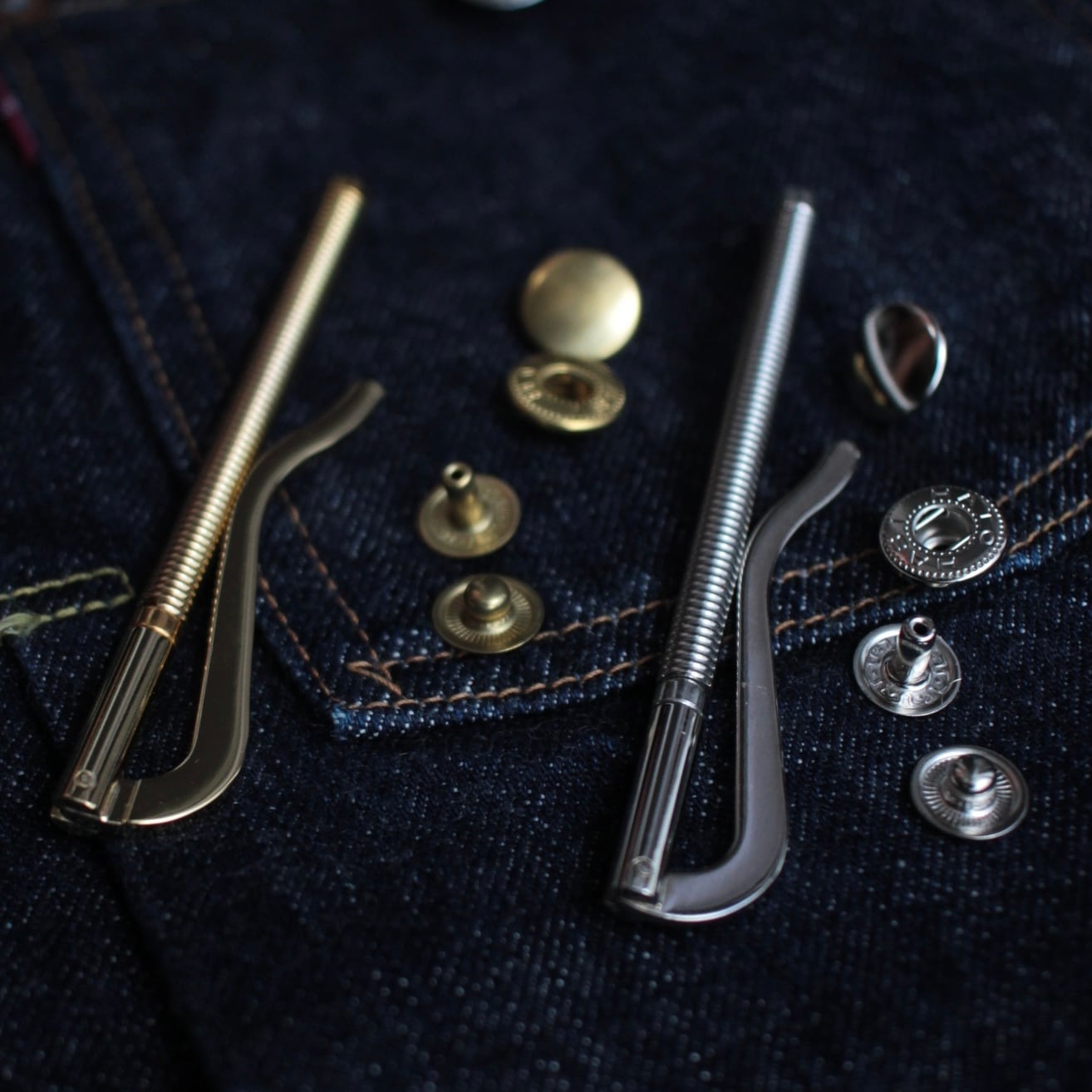 マネークリップ(ブラック/ドラーロ,ワルピエ社) | 6T leatherworks