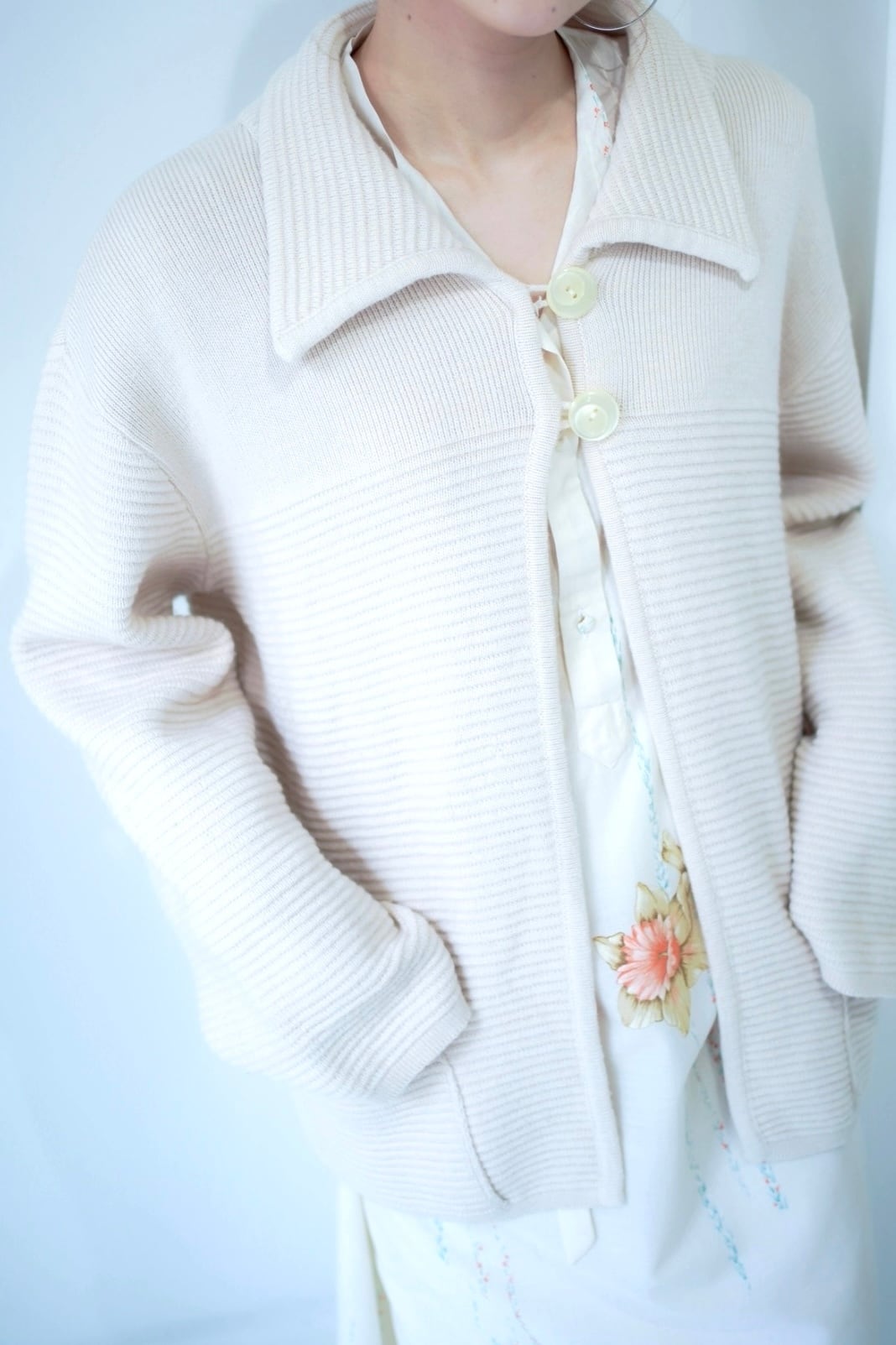 2botton wide knit bolero