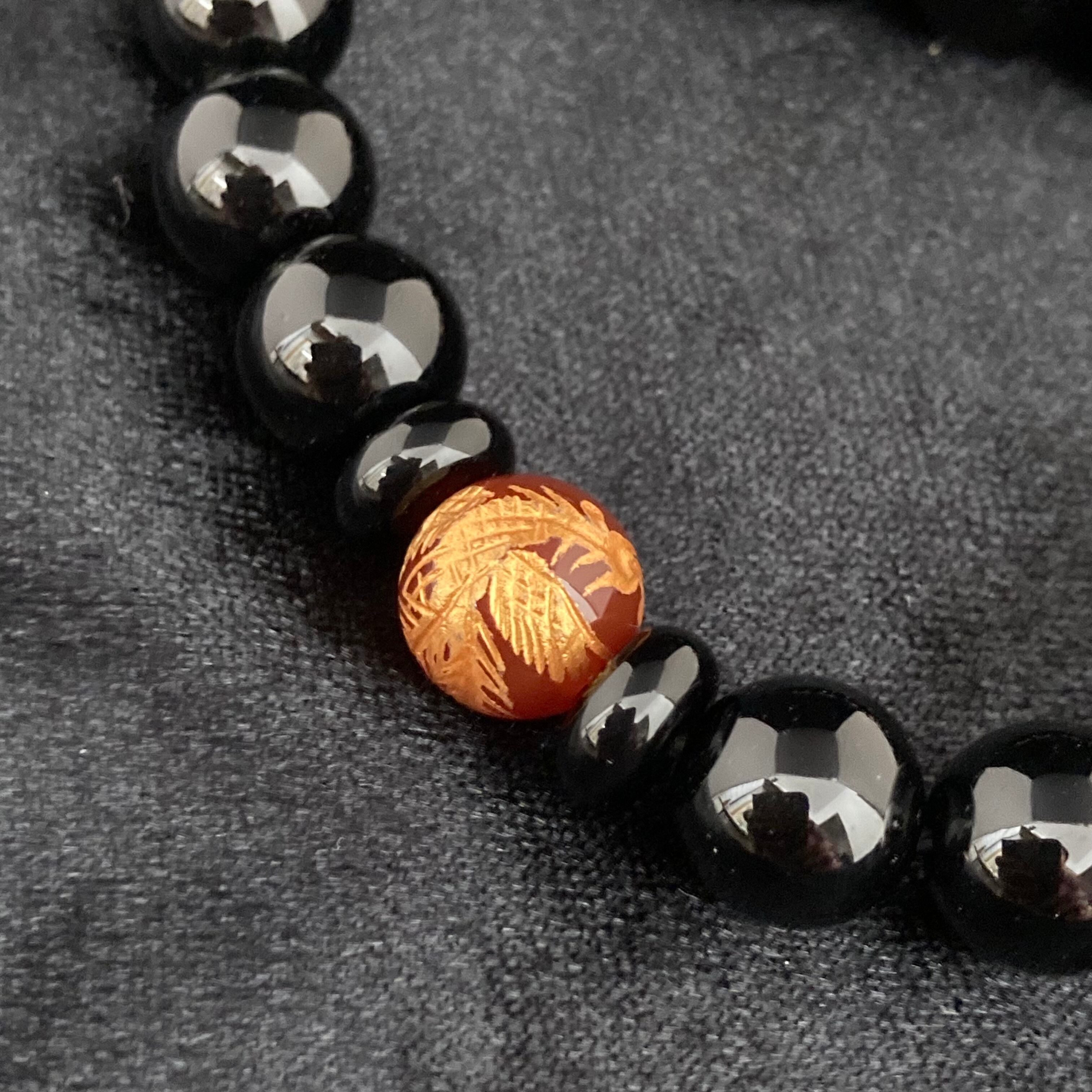 究極品質 秘蔵放出 ヒマラヤ幻の神々と選定白蛇天珠の神ブレス 〜白蛇