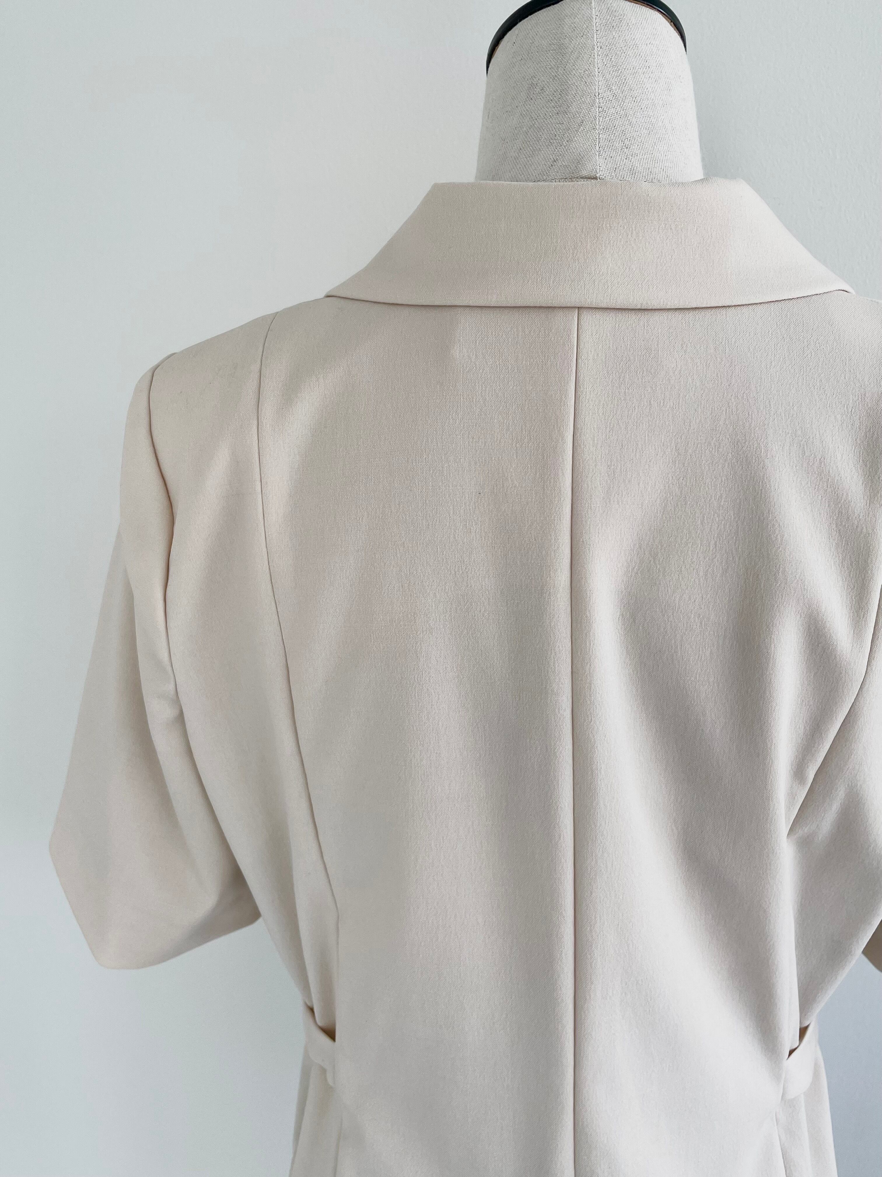 MURRAL Slit short sleeve jacket | KOKO