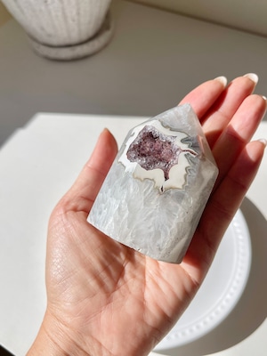 ブラジル産 アメシストアゲートタワーA