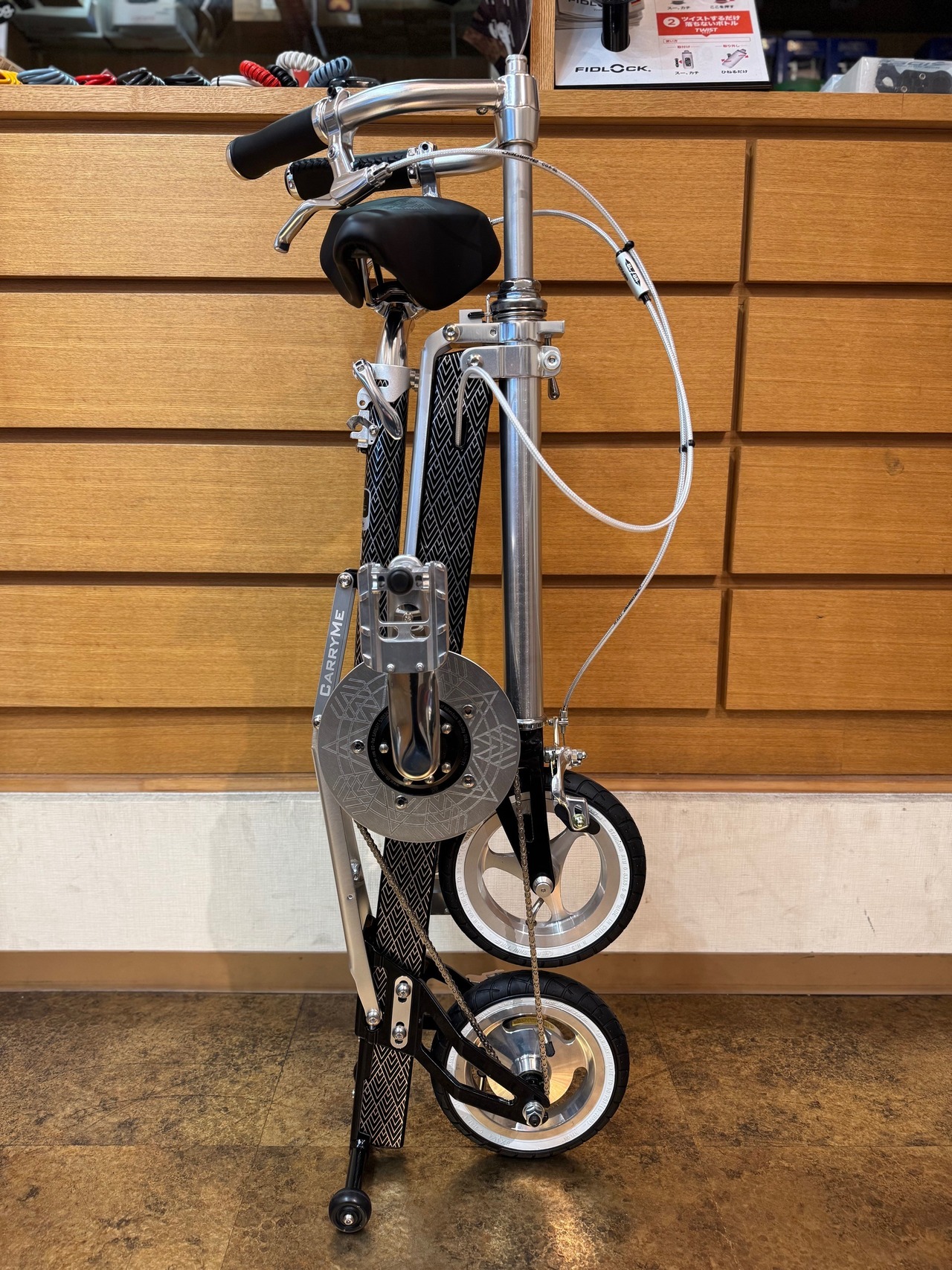 CarryMe x SEicコラボモデル　PREMIUM　バイナルブラック