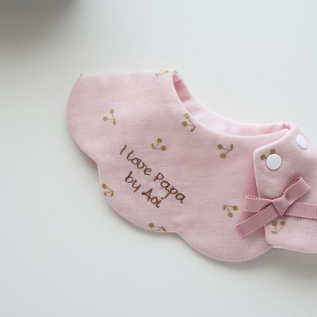 チェリー リース型 スタイ 名入れ刺繍