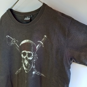 Disney パイレーツ オブ カリビアン　クルーネック　Tシャツ　半袖　M