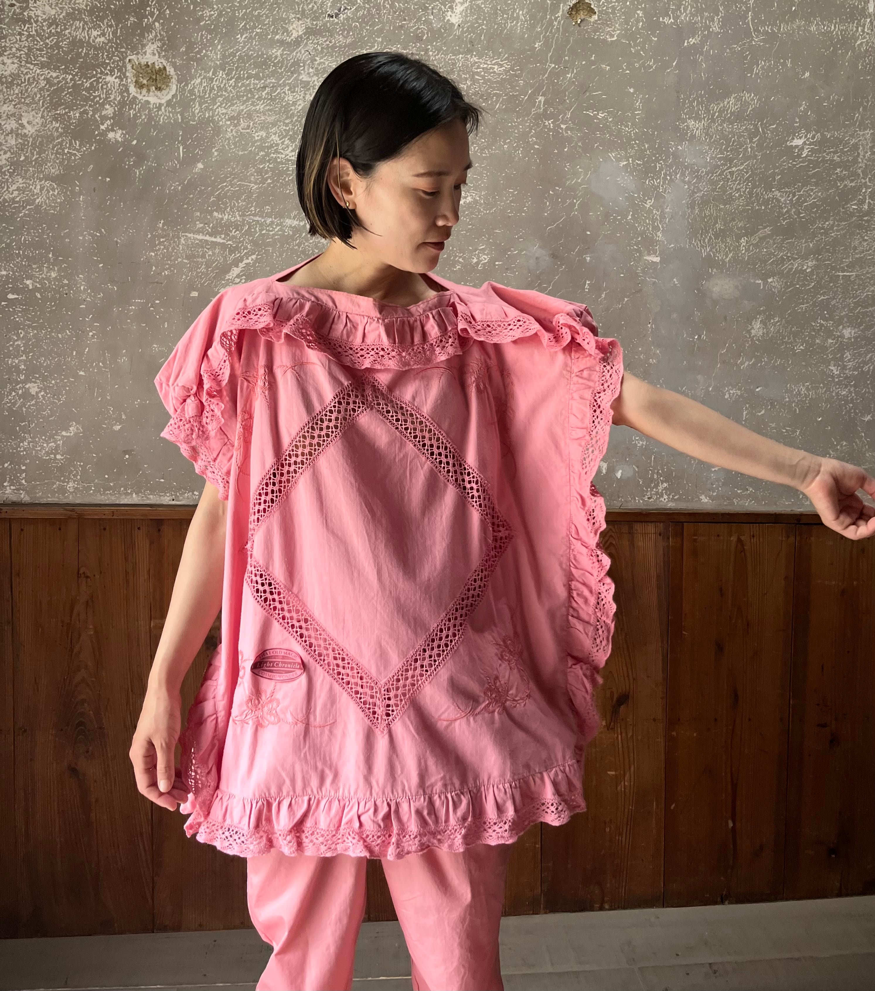 希少 COSMIC WONDER Beautiful v-neckeddress COSMIC WONDER / コズミックワンダー / Suvin cotton broadcloth