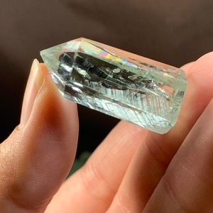 1.癒しのグリーンの色合い♪プラシオライト・ポイント