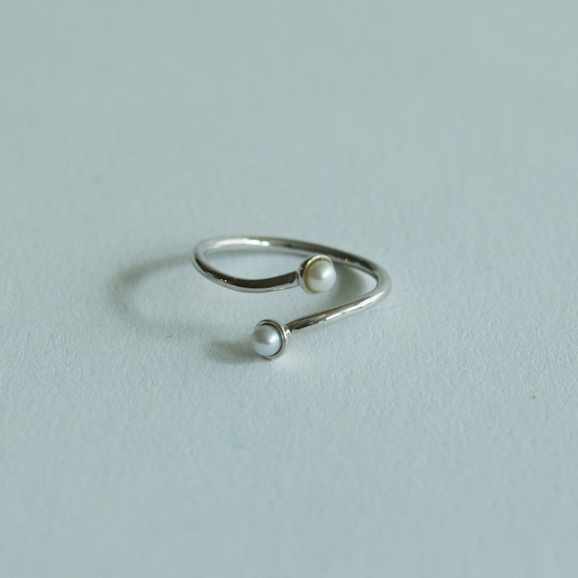 DOUBLE PEARL NAIL RING