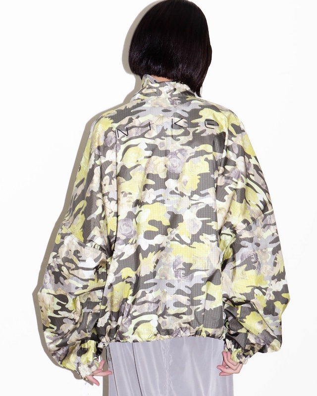 2010s NIKE - camouflage floral windbreaker