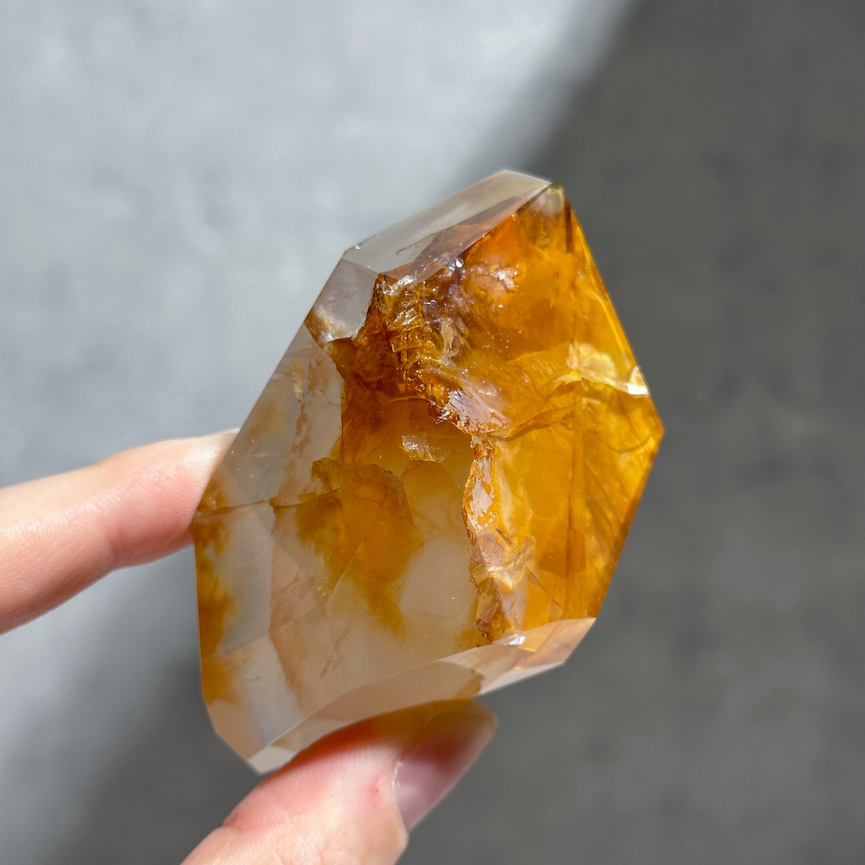 ミナスジェライス産ゴールデンヒーラー フリーフォーム21◇ Golden Healer ◇天然石・鉱物・パワーストーン