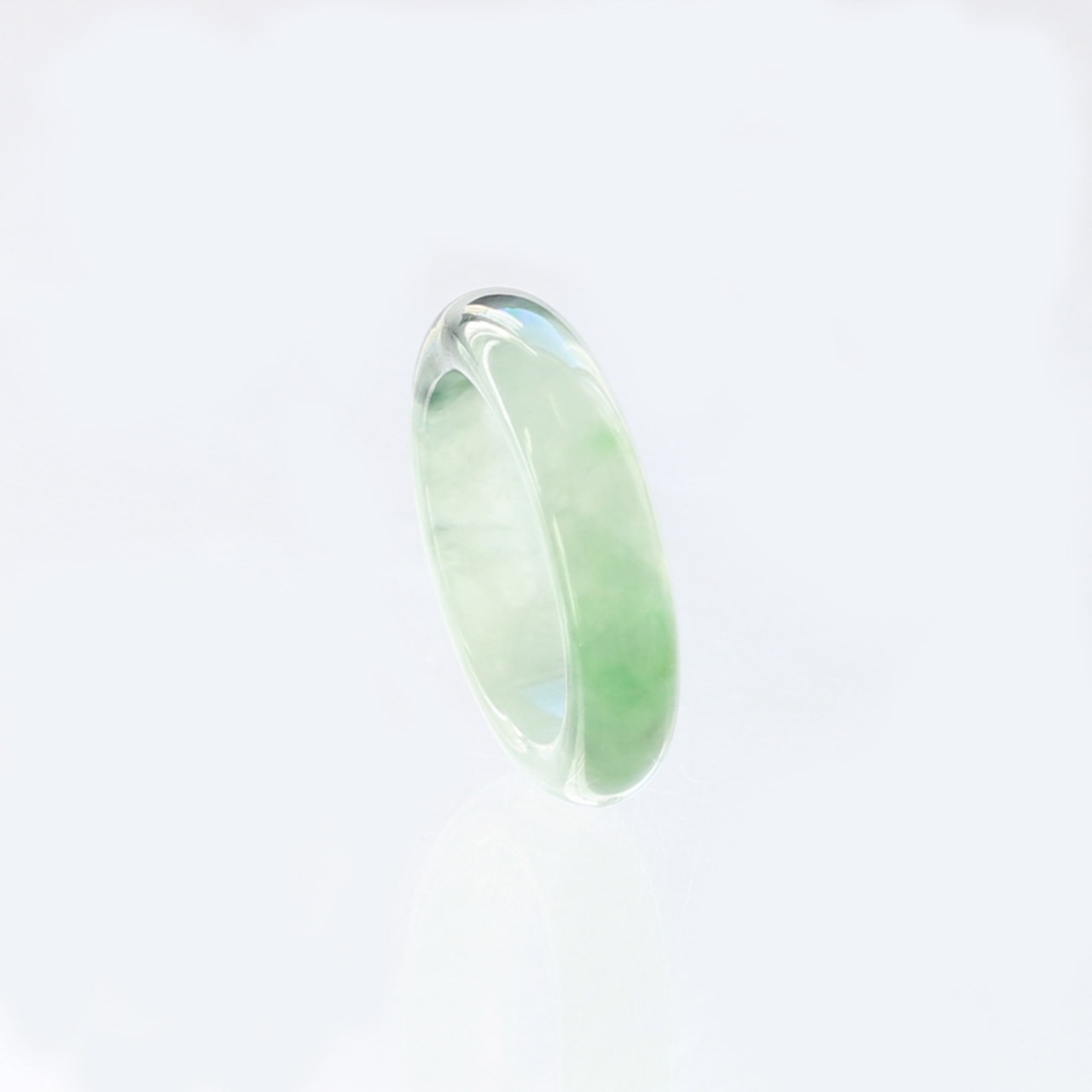 【11.5号】緑～白～黒の3色を楽しむ！甲丸リング A貨翡翠 jd_rg1368