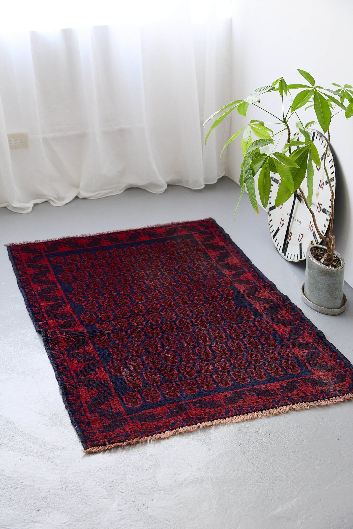 No.183 ヴィンテージラグ トライバルラグ バルーチ族 ウール（135×88cm