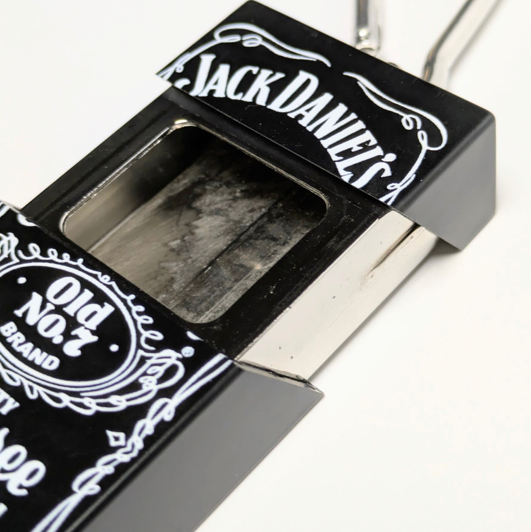再入荷！【 Marlboro ( マールボロ )  / Jack Daniel's ( ジャックダニエル )】 Portable Ashtray / 携帯灰皿 / カラビナポータブルアシュトレイ　〚アメリカン雑貨 アメトイ〛
