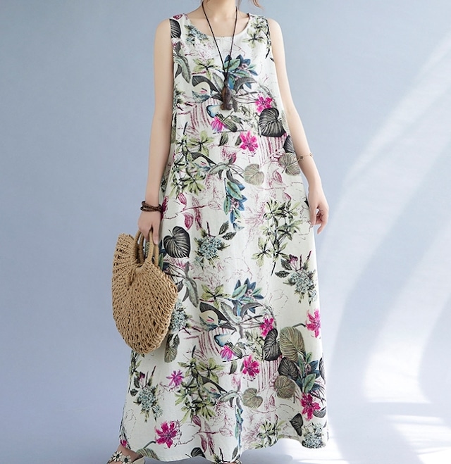 【送料無料】 ワンピース ワンピドレス ラウンドネック ノースリーブ 花柄 ロングスカート フレア Aライン きれいめ カジュアル 大人可愛い シンプル おしゃれ シック フェエミニン ガーリー ゆったり 体型カバー 着痩せ 韓国系 オルチャン 人気 トレンド 新作 春 夏 秋 20代 30代 40代 お出かけ イベント 旅行 リゾート デート ママ マタニティー 通勤 通学 デイリー 普段着 着回し インスタ映え 70309