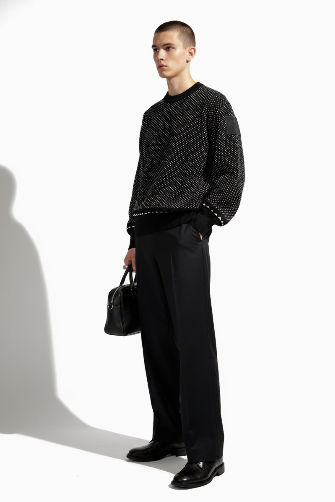 VINTAGE Made in Italy BLACK WOOL KNIT