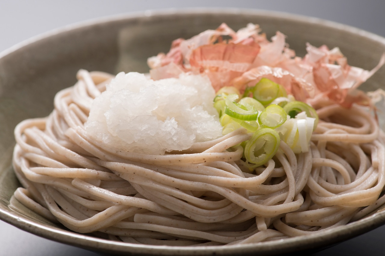 【半生そば6食セット】石臼引き今庄蕎麦（そばつゆ付）【送料込】