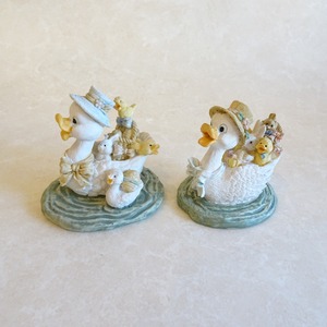 2体のアヒルファミリーのオブジェセット