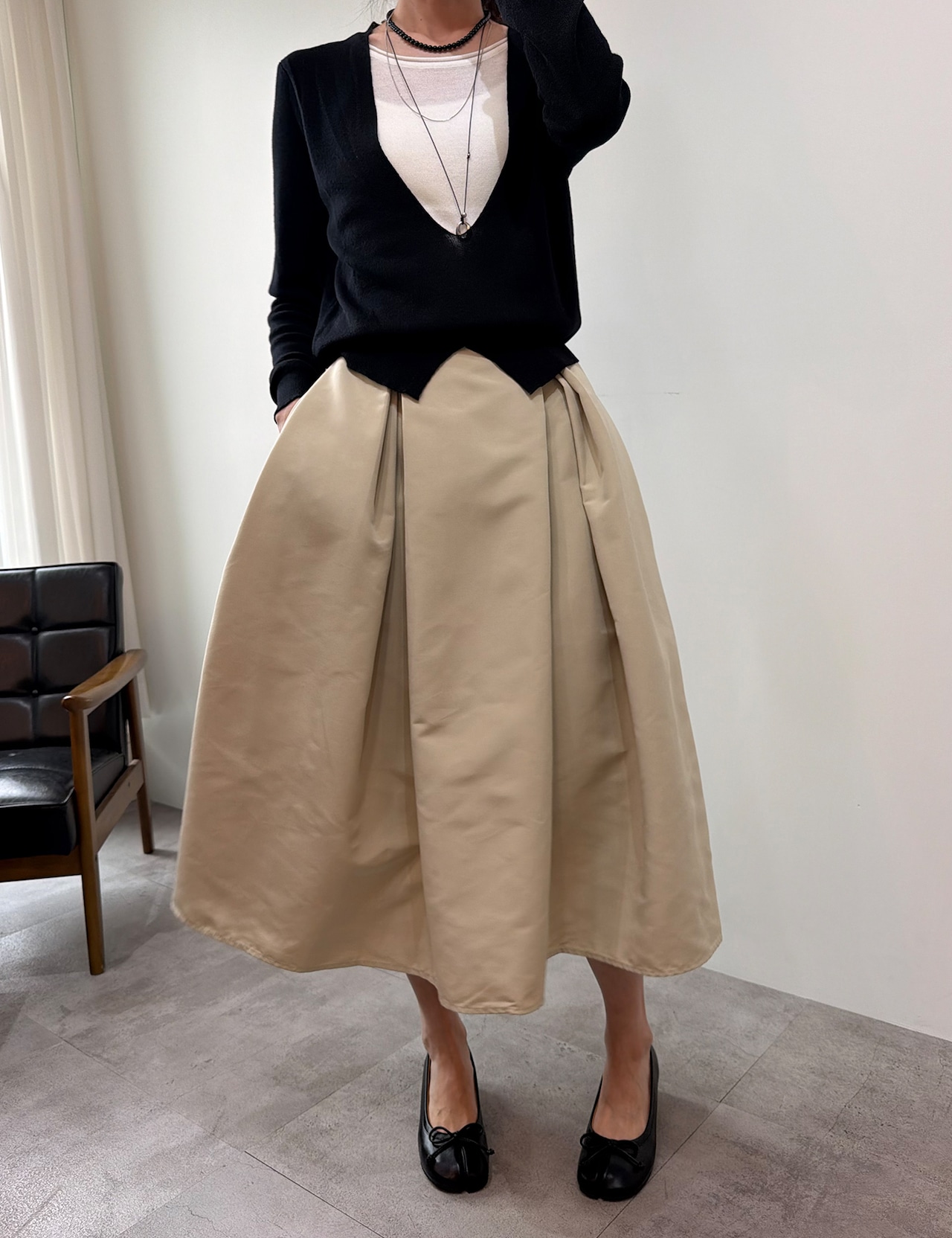 【新作5%OFF・3日間】Deep-Vneck Layered Knit_2colors