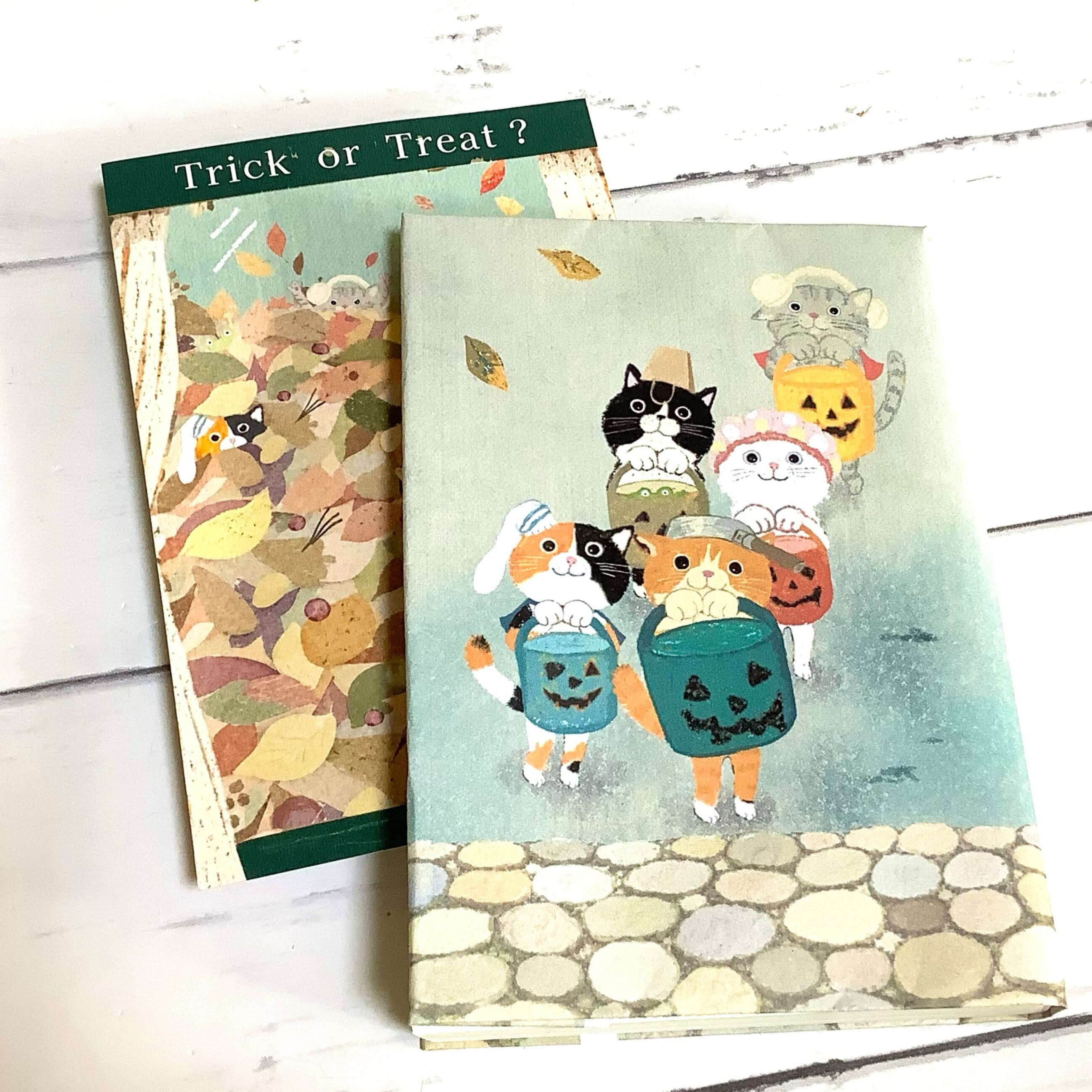 こねこたちの はじめてのハロウィン｜ブックカバー＋栞にもなるポストカード2枚セット