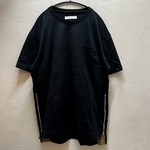 UJOH ウジョー サイドジップ半袖Tシャツ U791-T52-002 SIZE2 【代官山05】