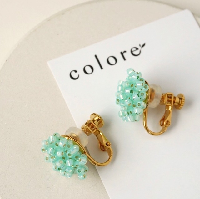 小粒ビーズピアス・イヤリング｜light green