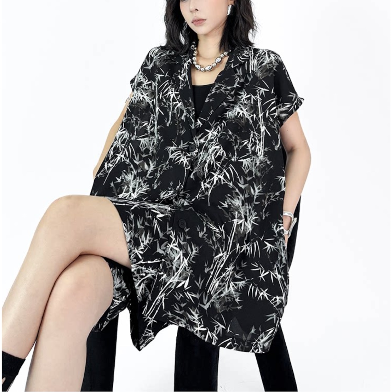 Bamboo print sleeveless suit (ME369)