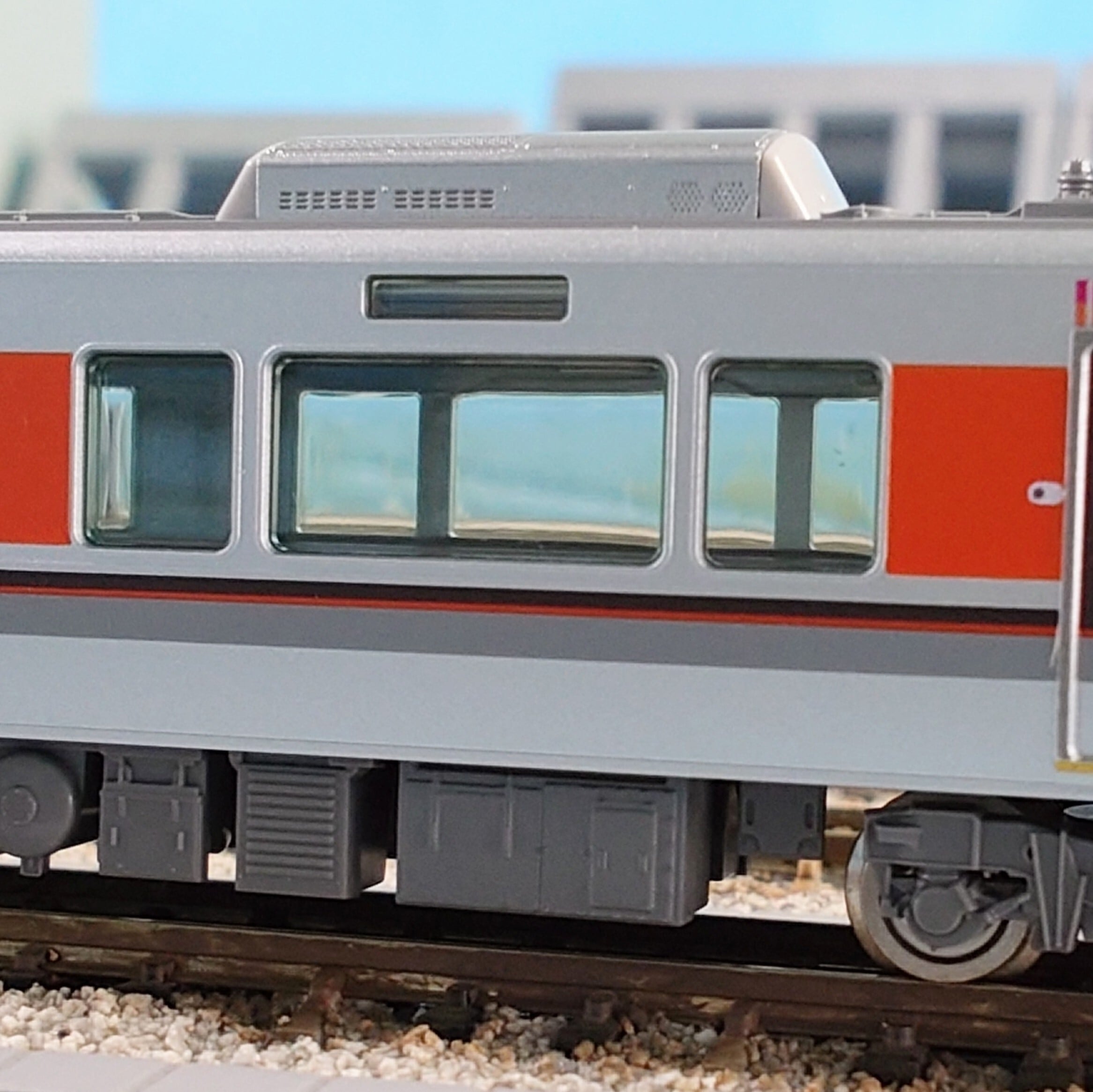 TOMIX 323系（JR WEST Parade Train）」用床下機器8両分 | Railroad