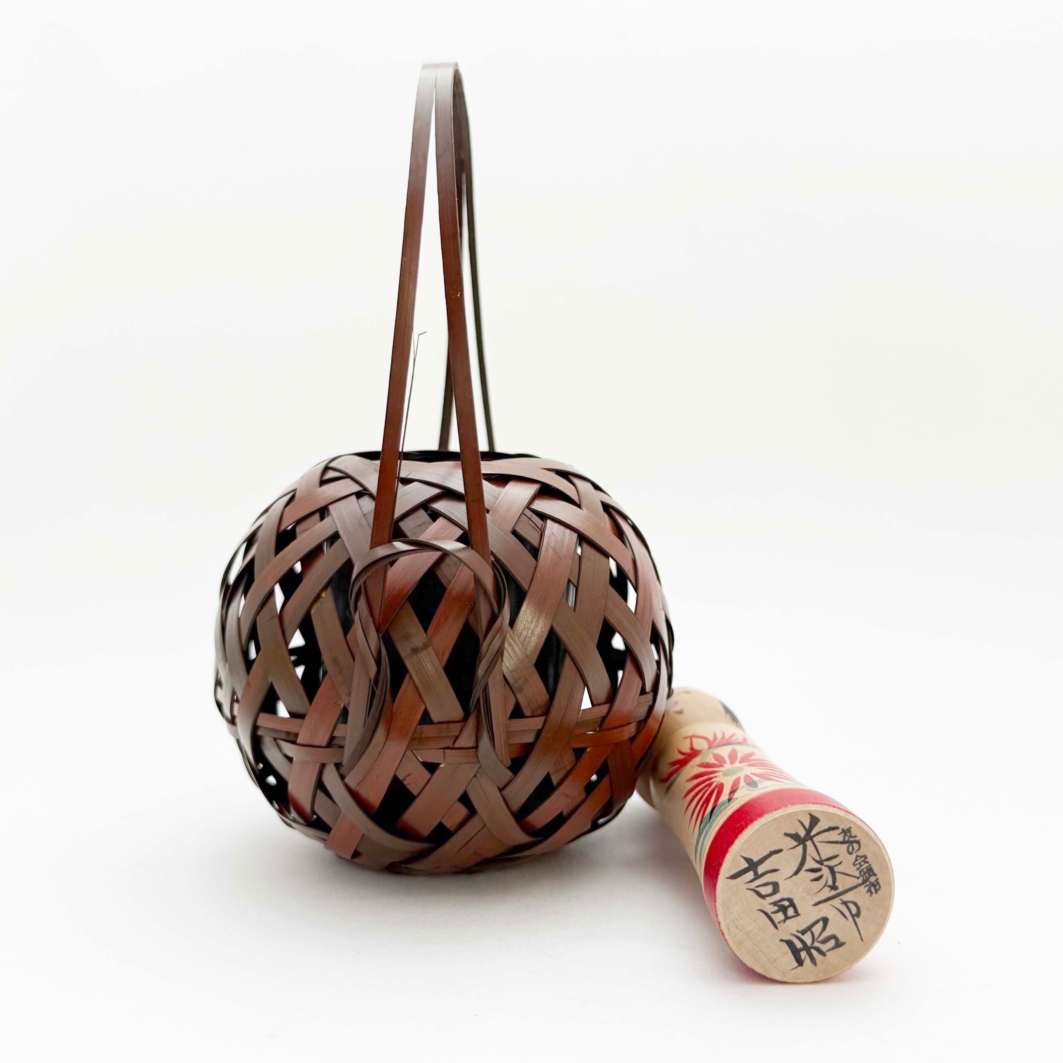 こけし×花籠 大（蔵王系 / 吉田昭工人）