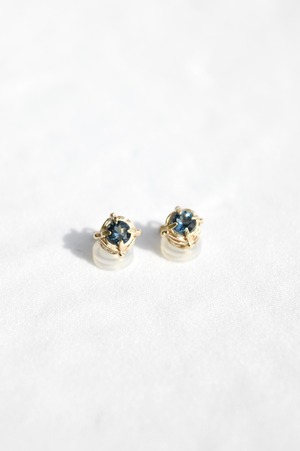 K10 Abyss Design Earrings London Blue Topaz 10金アビスイヤリング(ロンドンブルートパーズ)