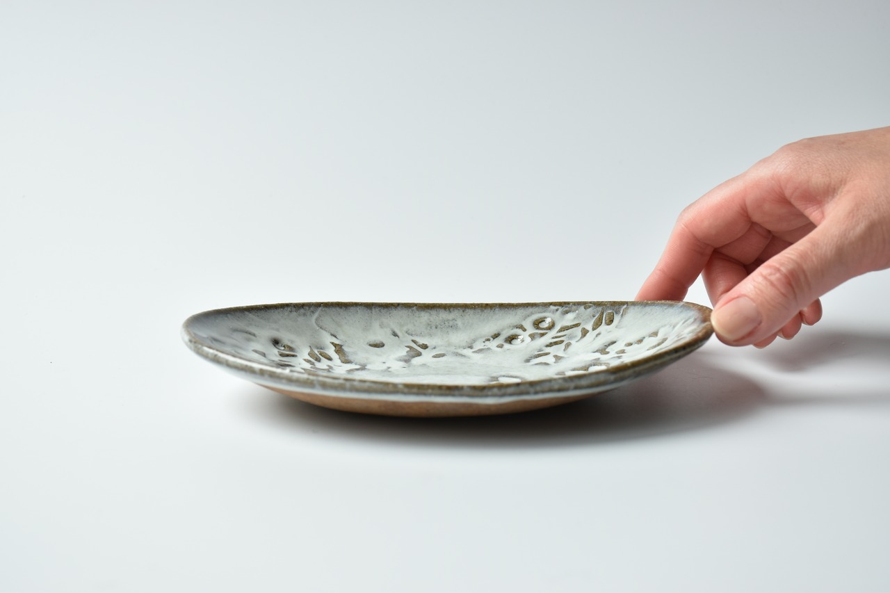 小代瑞穂窯 / 福田るい : 印花 ダ円皿 (大)