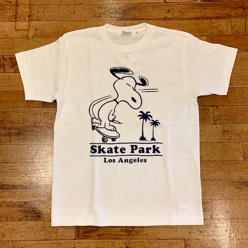 PEANUTS スヌーピーskate park Tシャツ(White)21829