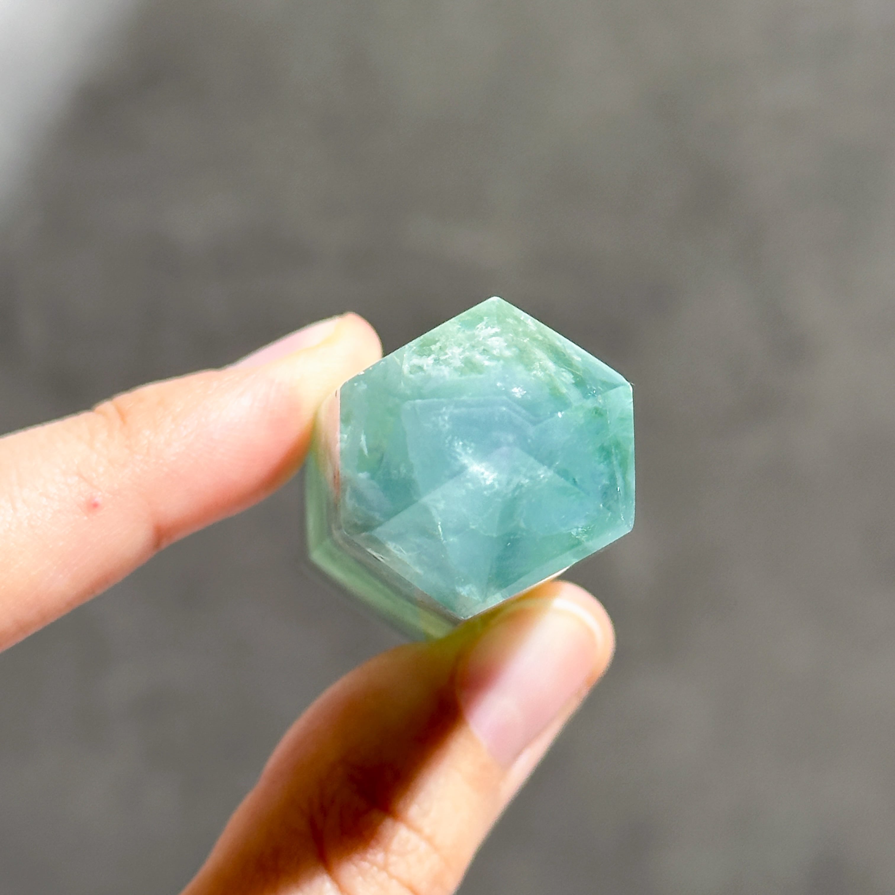 エンジェルフェザーフローライトタワー型 95◇ Angel Feather Fluorite