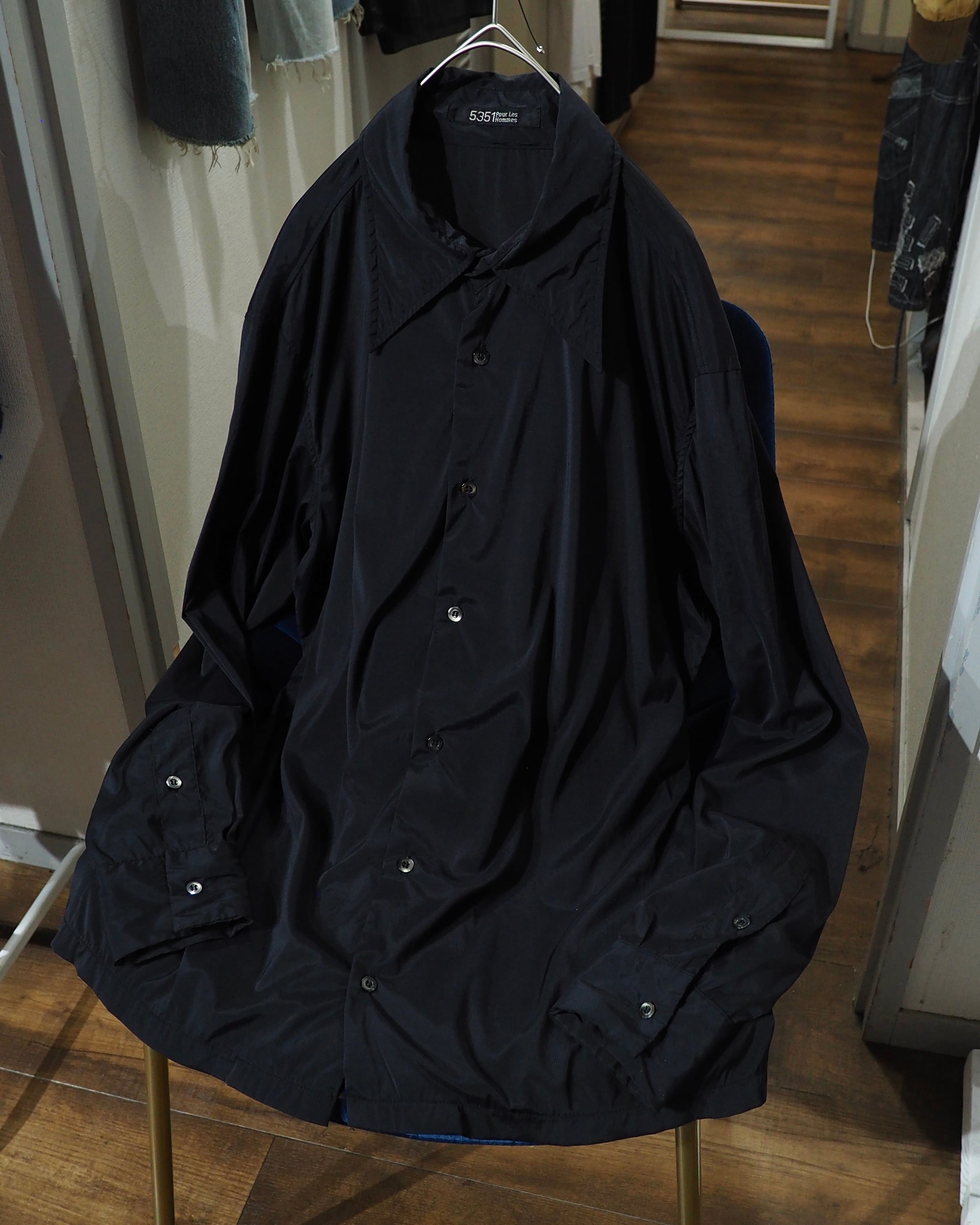 1990 - 00s " 5351 Pour Les Hommes " Black Pointed Collar Archive Drape Shirt