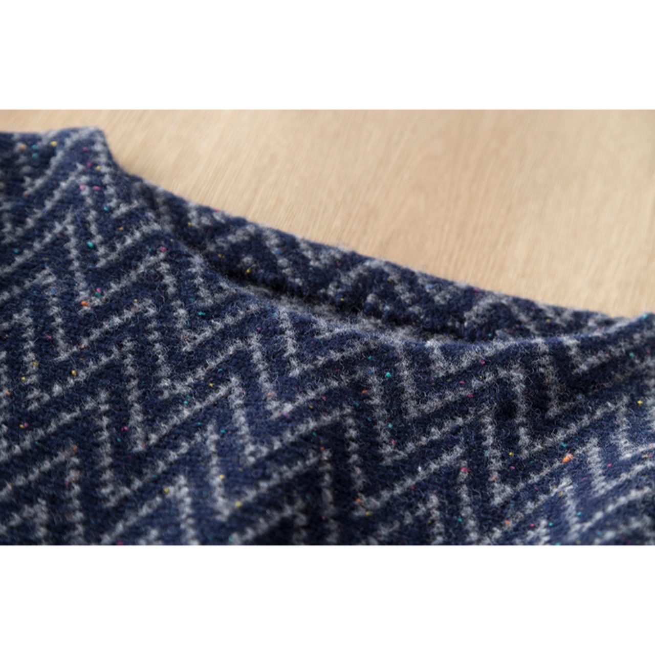 ヘリンボーン柄クルーネックニット W01189