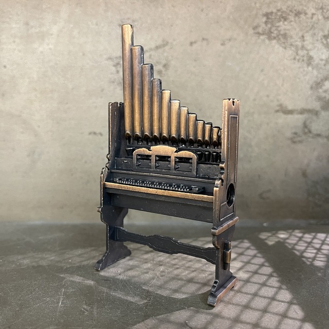 アンティークシャープナー　パイプオルガン　鉛筆削り